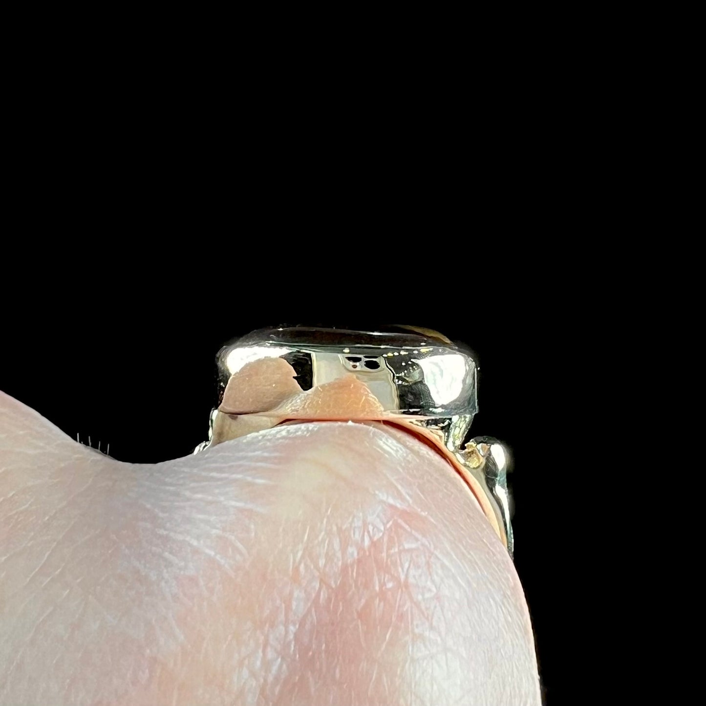 A ladies' nugget style yellow gold Mexican fire agate and diamond ring.