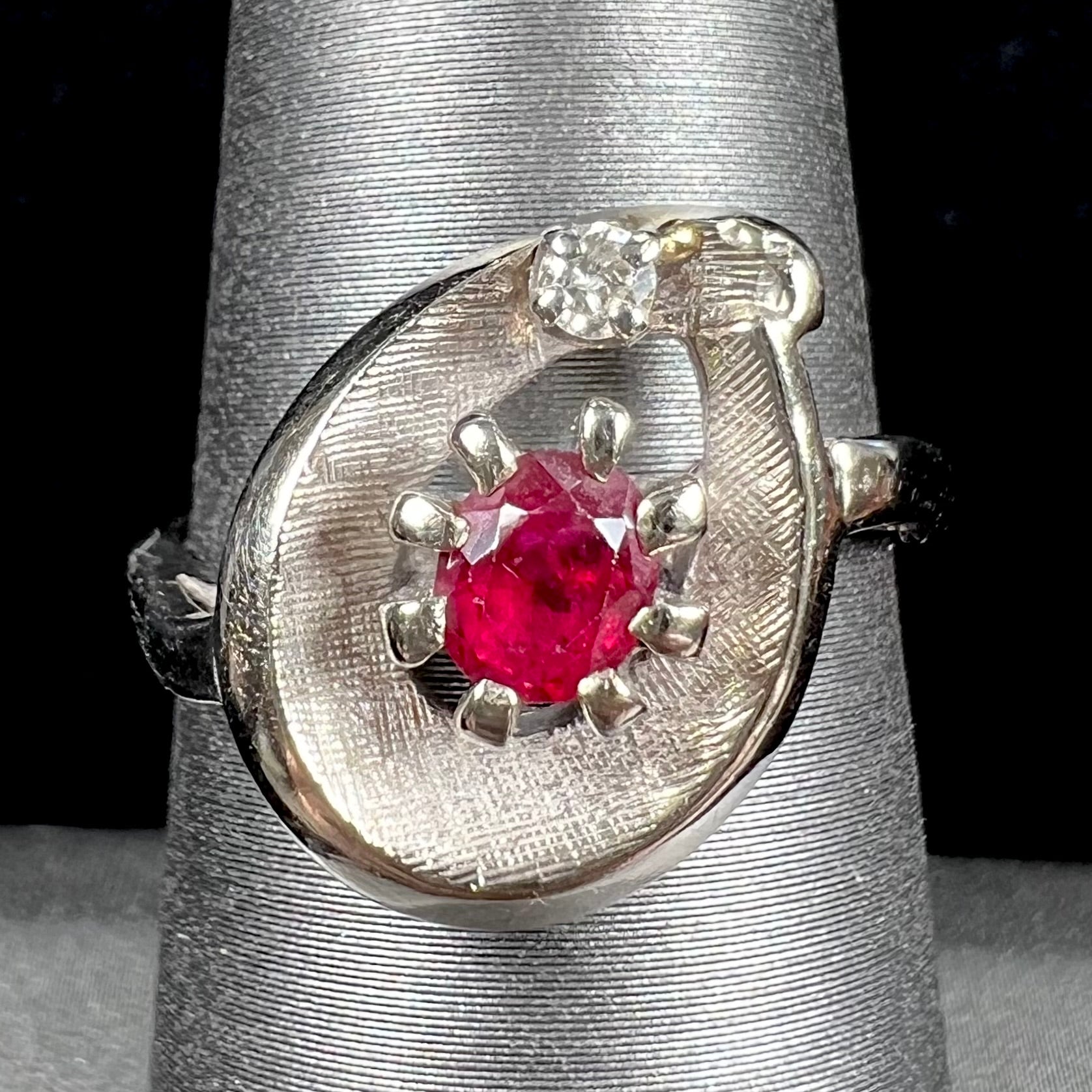 Antique diamond ruby ring Clearance