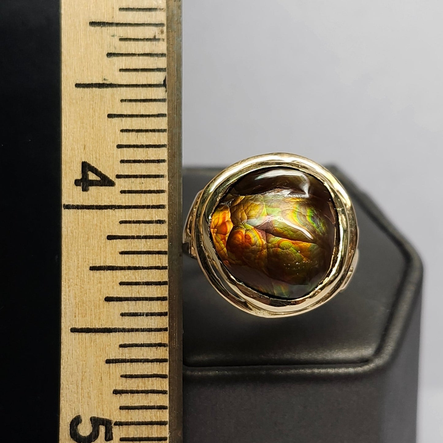 Ladies' Freeform Fire Agate Ring | 14kt