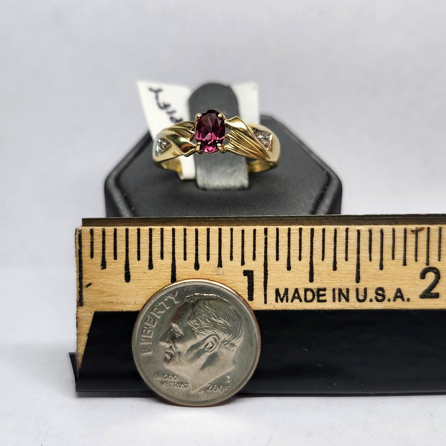 Rhodolite Garnet Ring | Estate | 10kt Yellow Gold