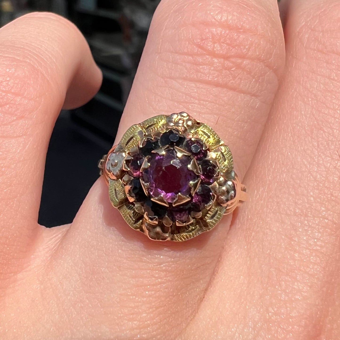 Art Nouveau Amethyst and Rhodolite Garnet Halo Ring in 10kt Gold | Antique, c.1920's
