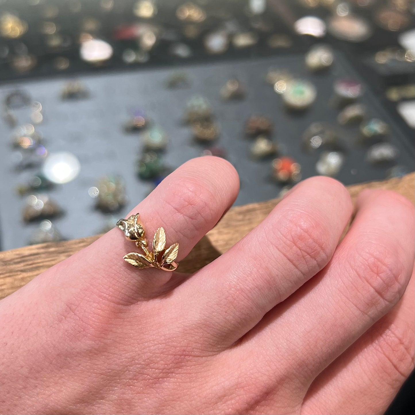 A ladies' vintage, 1960's style yellow gold rose ring.