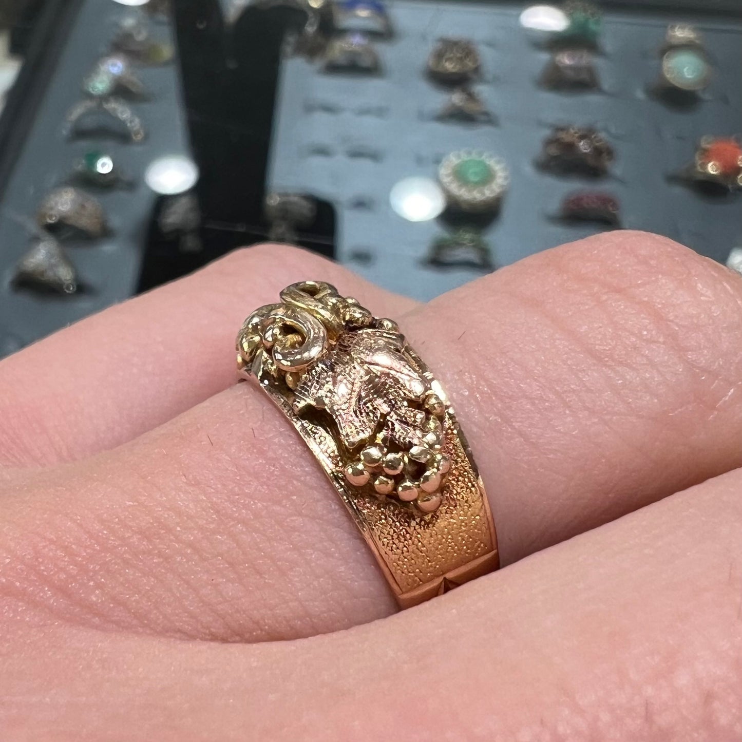 "Barclay Butera" 16kt Black Hills Gold Ring | Estate