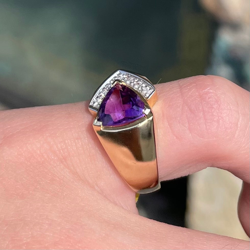 Amethyst & Diamond Ring | 14kt