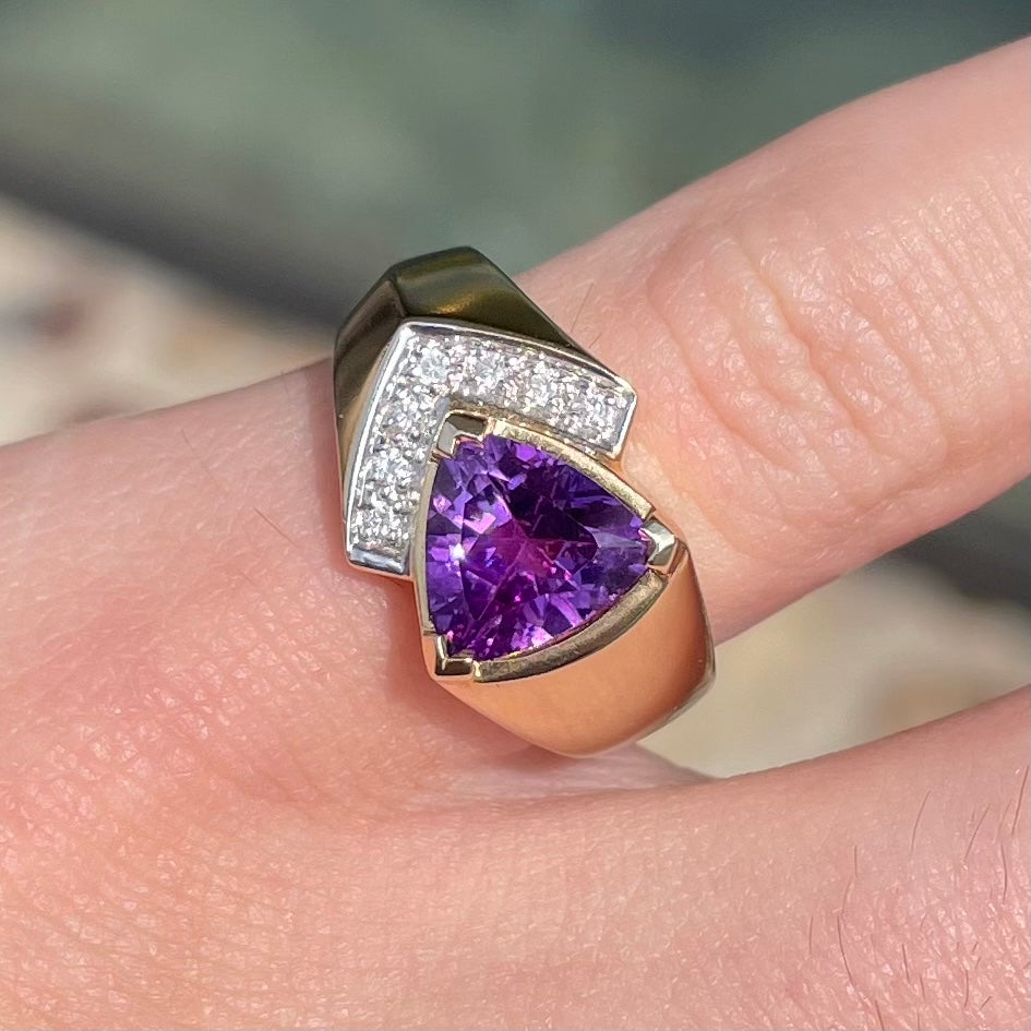 Amethyst & Diamond Ring | 14kt