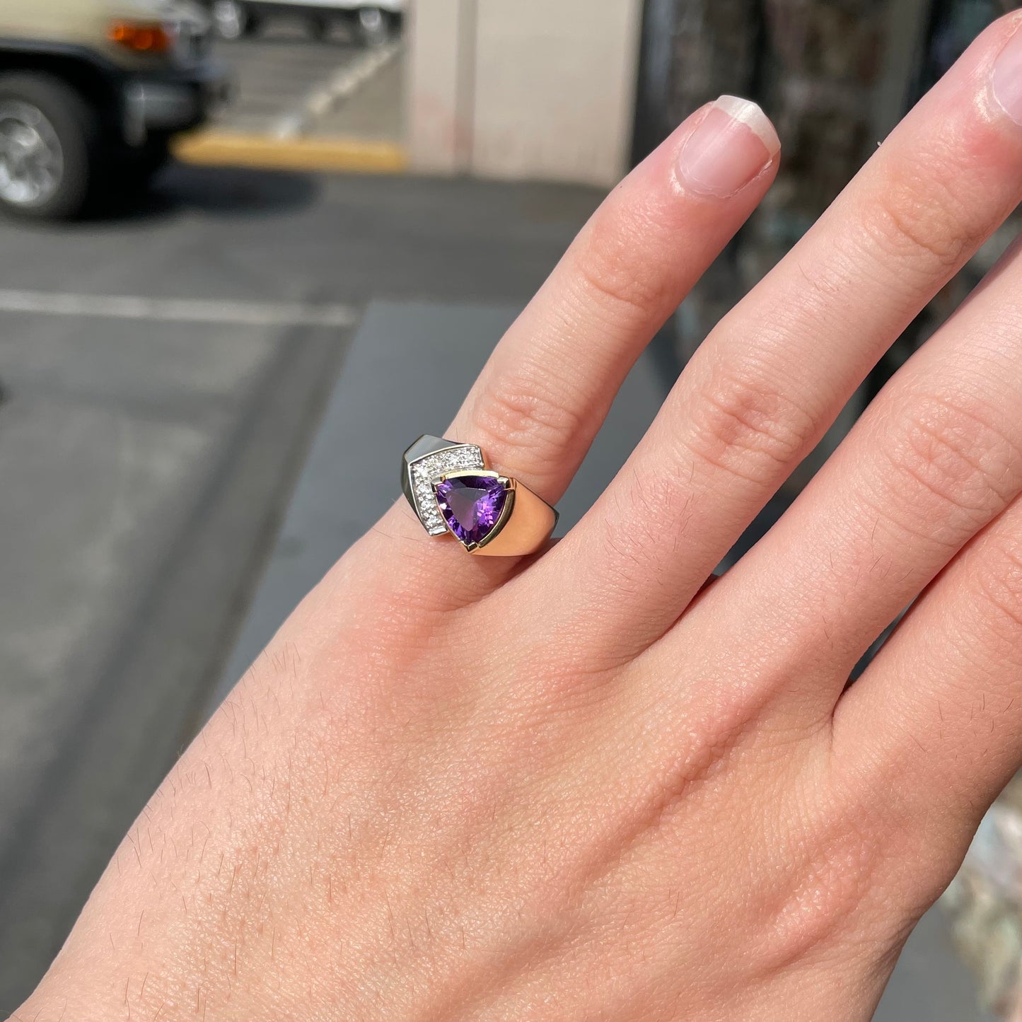 Amethyst & Diamond Ring | 14kt