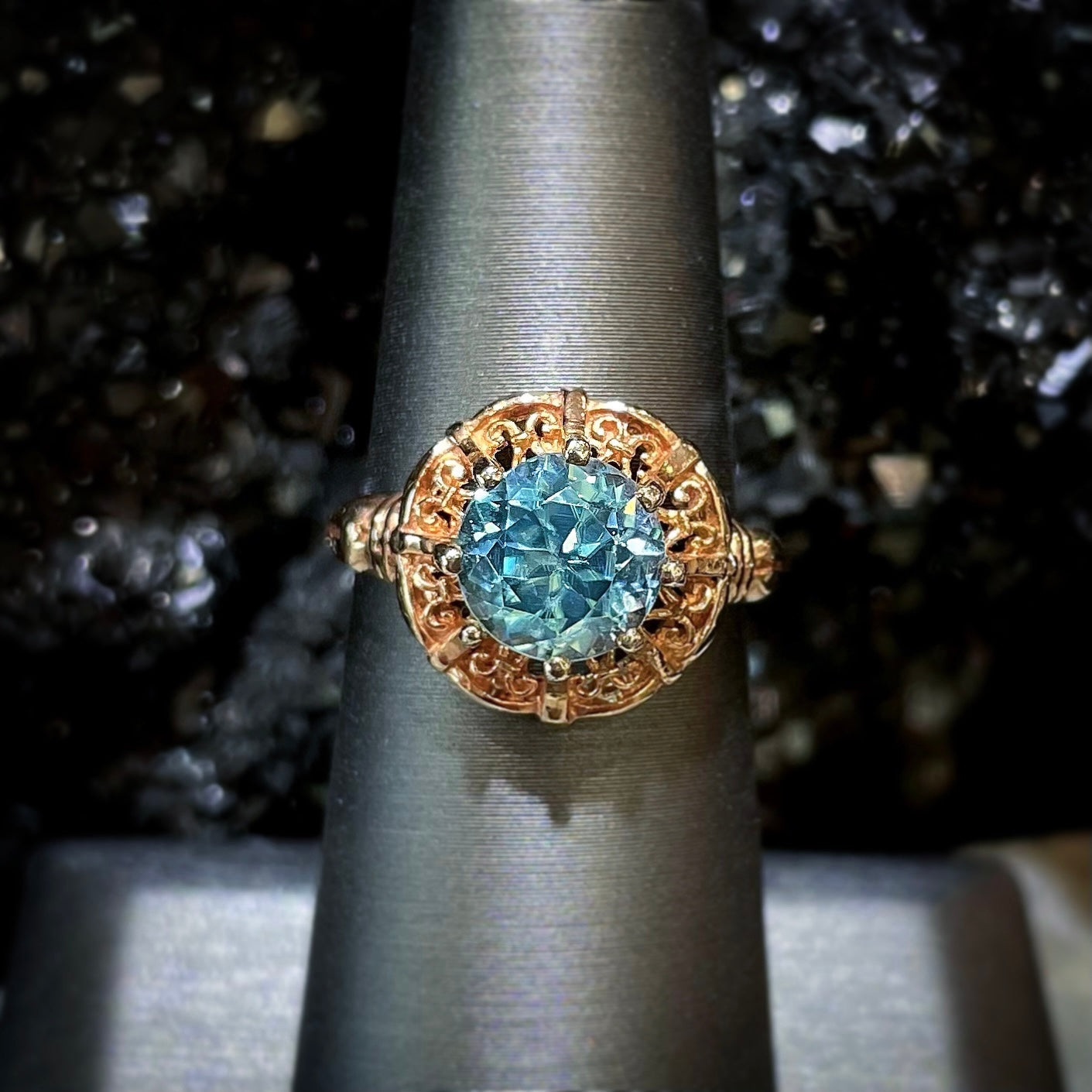 Blue Zircon Ring | 14kt