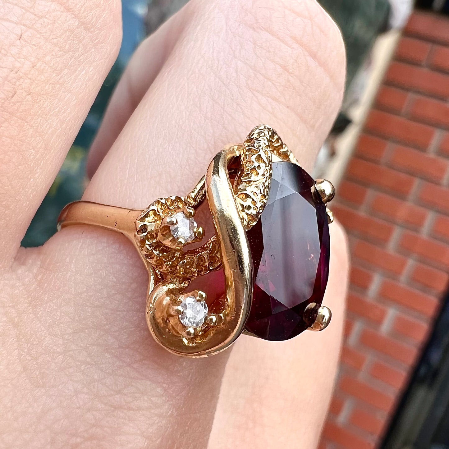 Rhodolite Garnet & Diamond Ring | 14kt