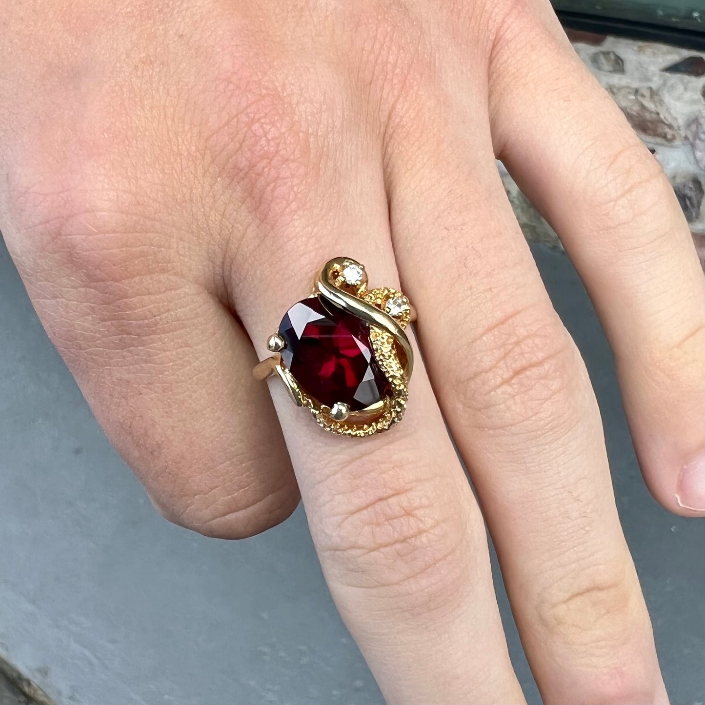 Rhodolite Garnet & Diamond Ring | 14kt