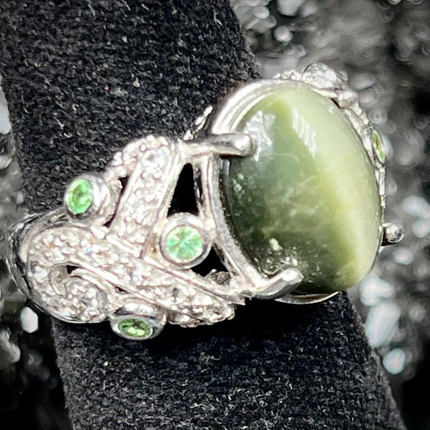 Cat's Eye Jade and Garnet Ring | Sterling Silver