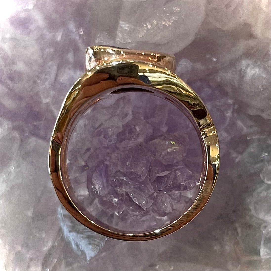 Metallic Fire Agate Solitaire Ring | 14kt