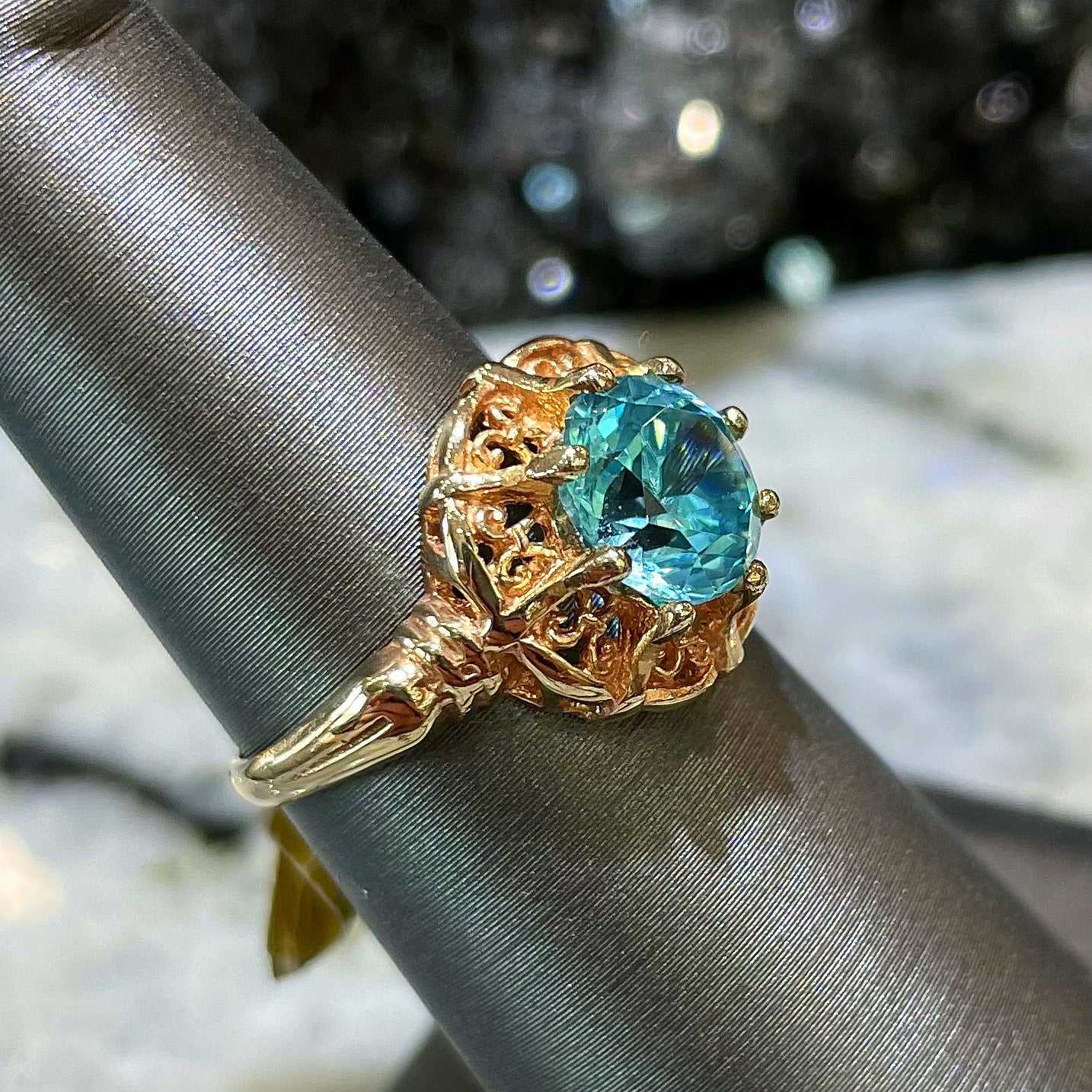 Blue Zircon Ring | 14kt