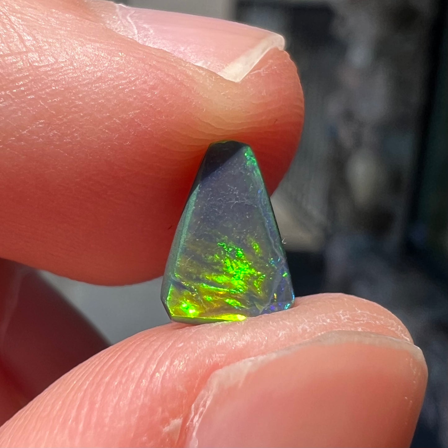 0.62ct Highly Directional Lightning Ridge Black Opal | #E44