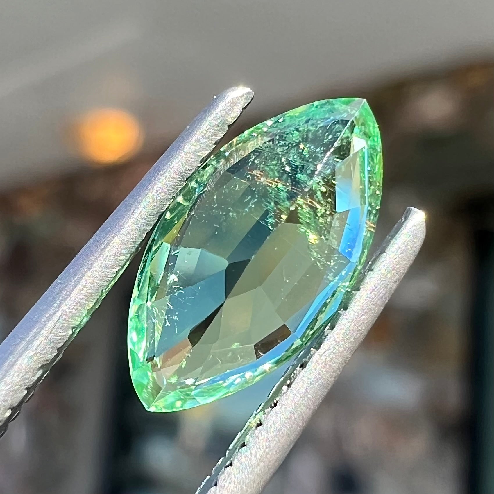 Ensemble de tourmalines taille radiant vert clair 5,22 ct, Afghanistan Ensemble de tourmalines taille radiant vert clair 5,22 ct, Afghanistan