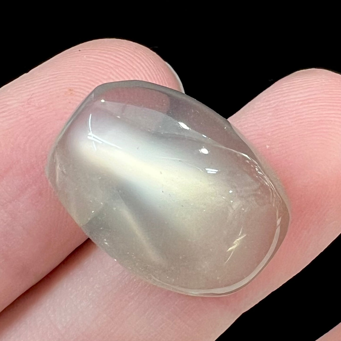 23.66ct Cat's Eye Moonstone, Cushion Cabochon