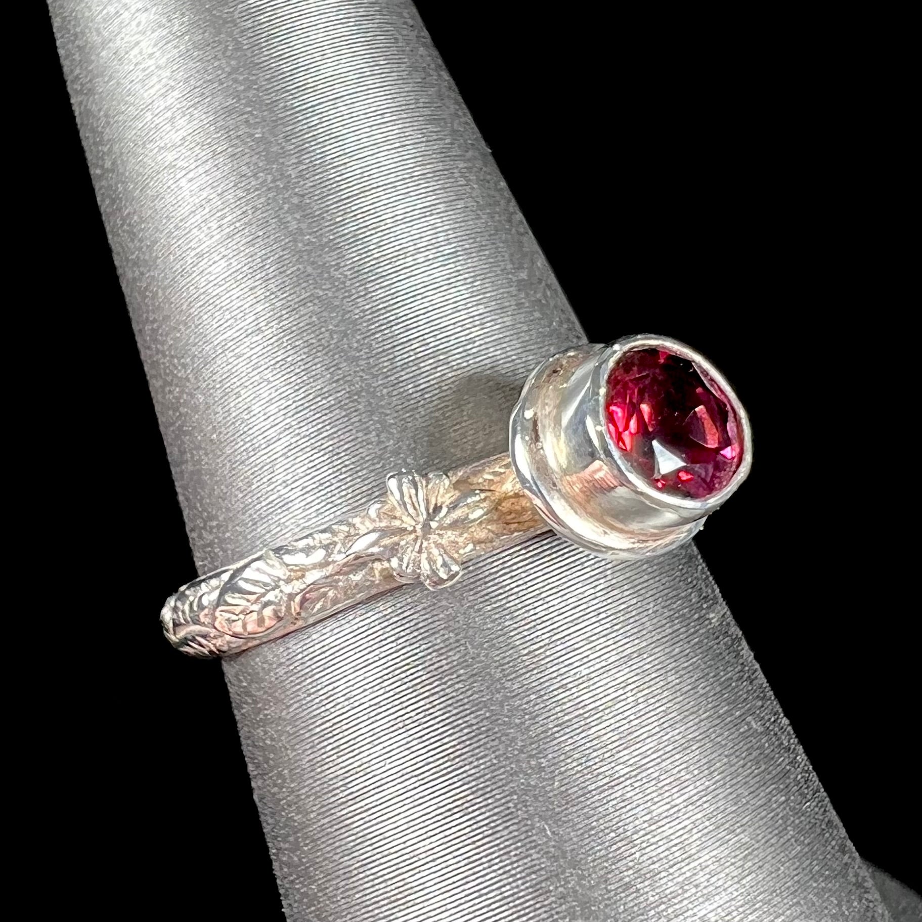 Floral Style Rhodonite Garnet Ring | Sterling Silver