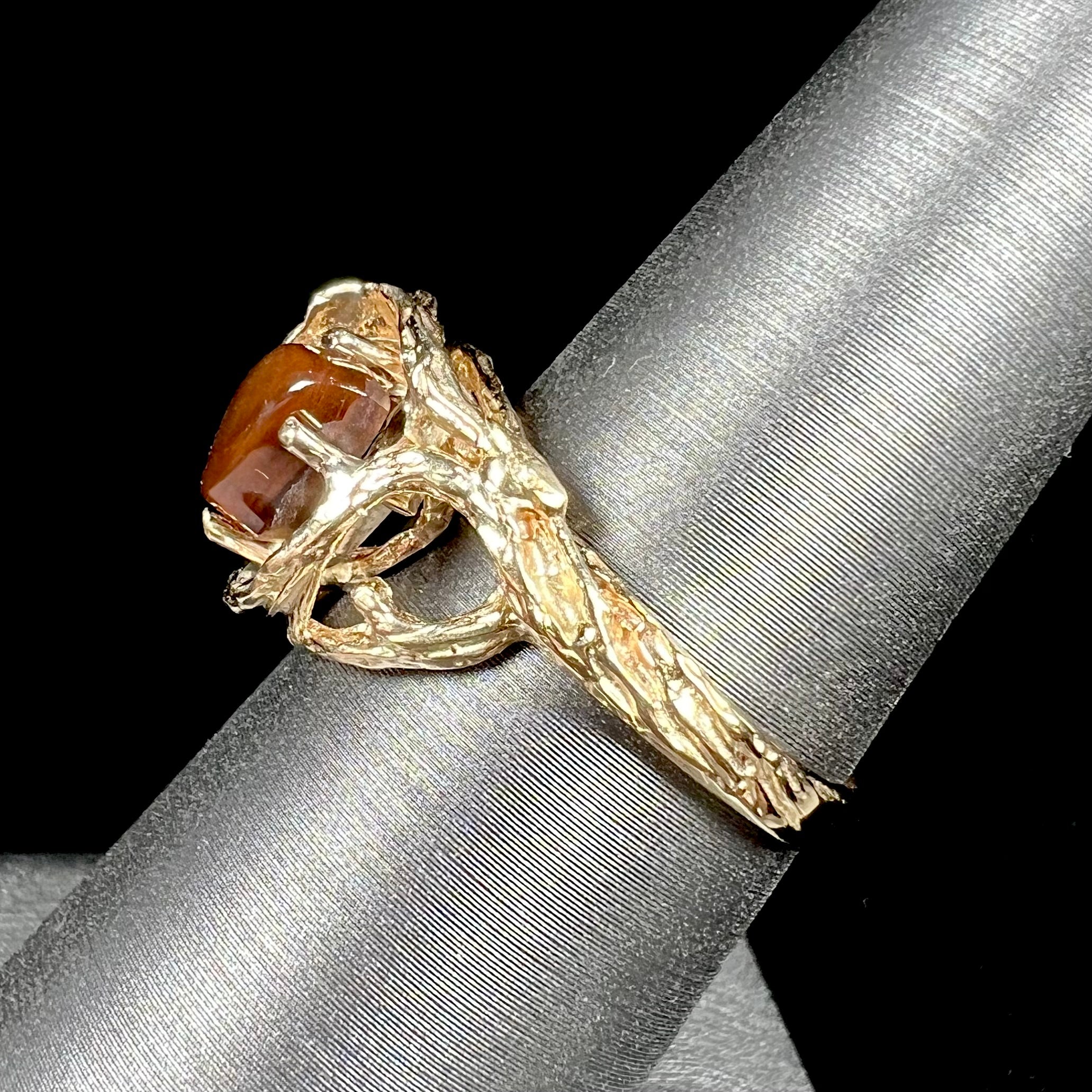 Showroom of 18k gold square single colour stone ladies ring | Jewelxy -  216754