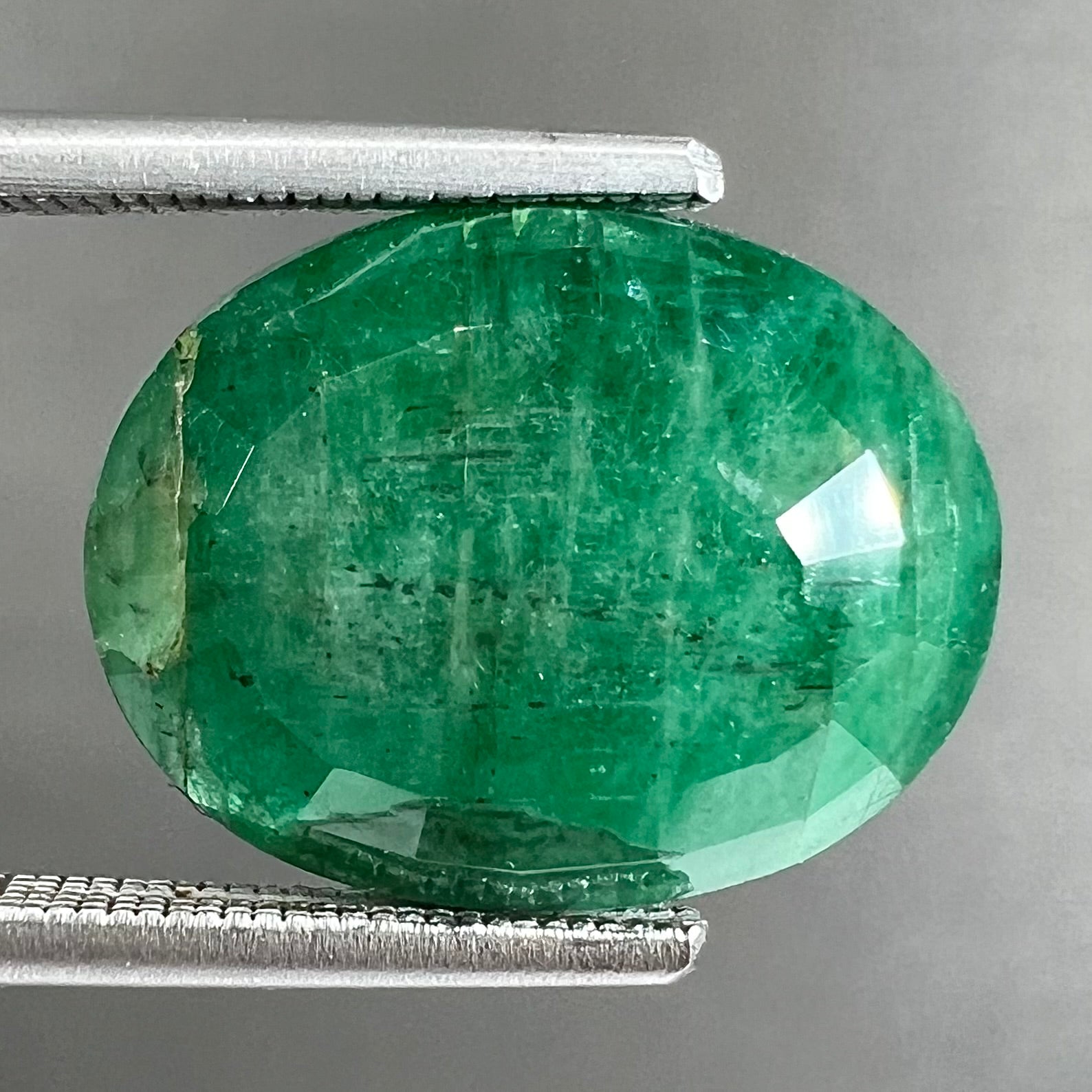 Oval cut emerald hotsell