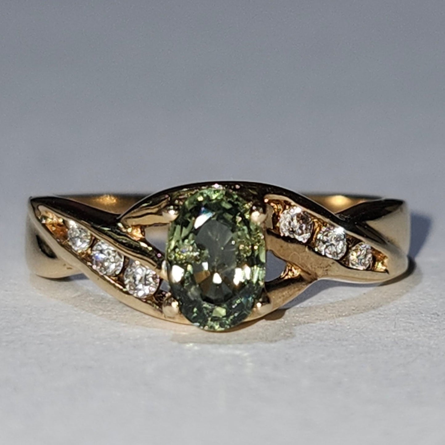 0.53ct Alexandrite & Diamond Ring | 14kt
