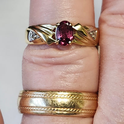 Rhodolite Garnet Ring | Estate | 10kt Yellow Gold