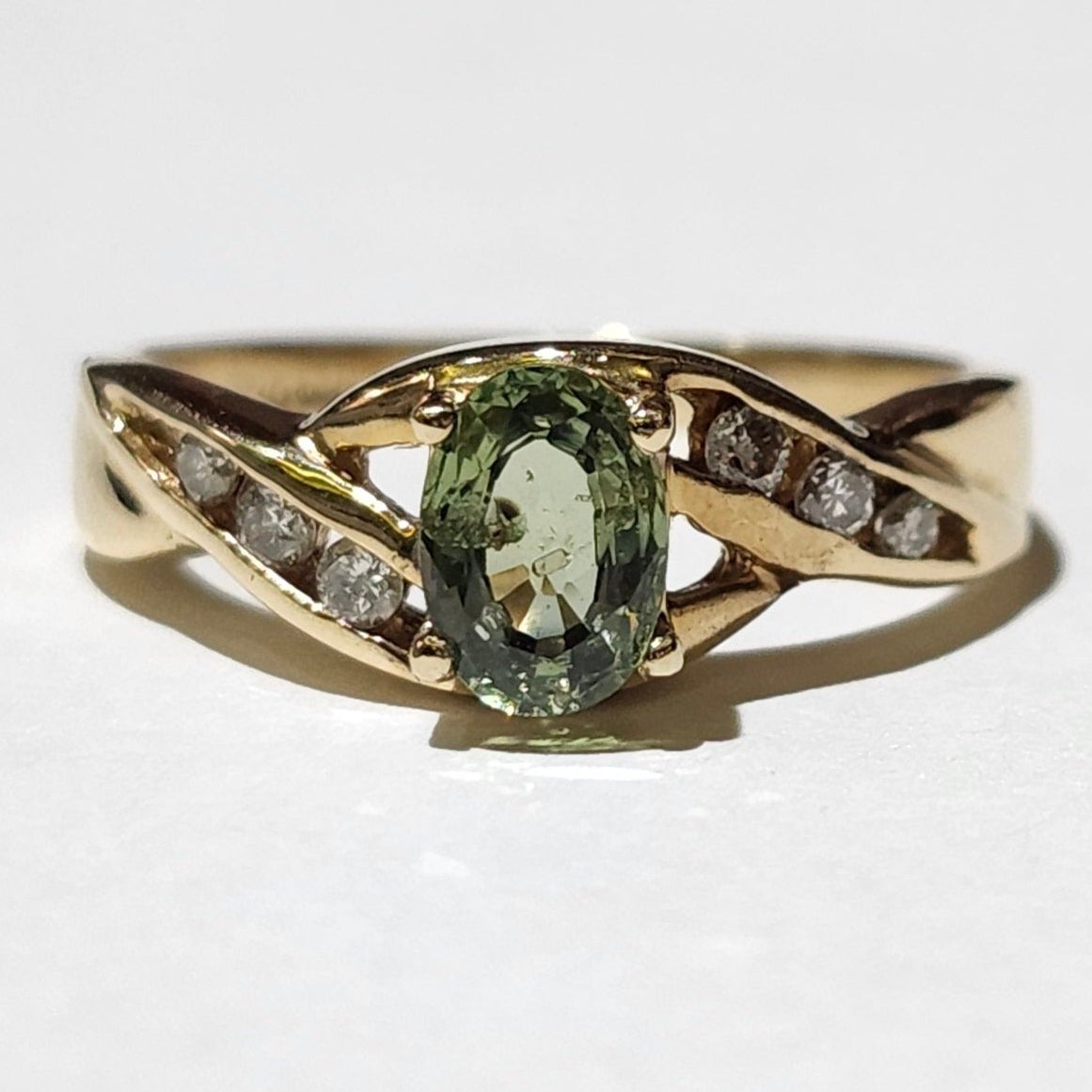 0.53ct Alexandrite & Diamond Ring | 14kt