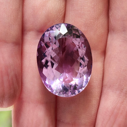 27.85ct Amethyst | Oval Cut | Rose De France Color