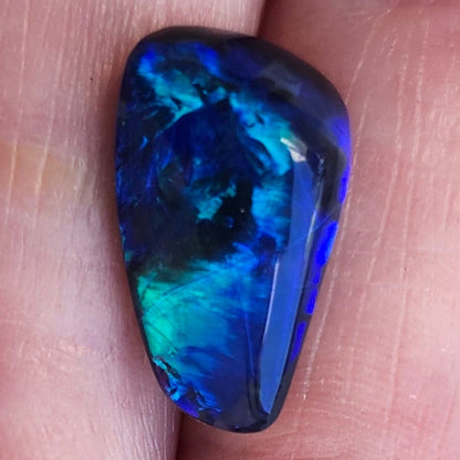 4.58 ct Lightning Ridge Black Opal | #E237