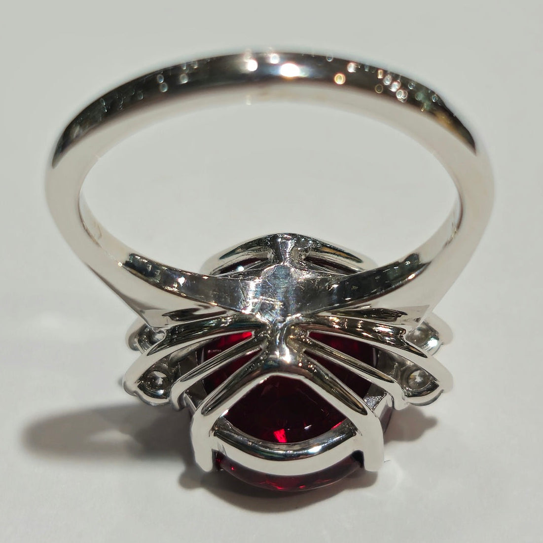 6.83ct | Rubellite Tourmaline and Diamond Ring | 18kt | White Gold