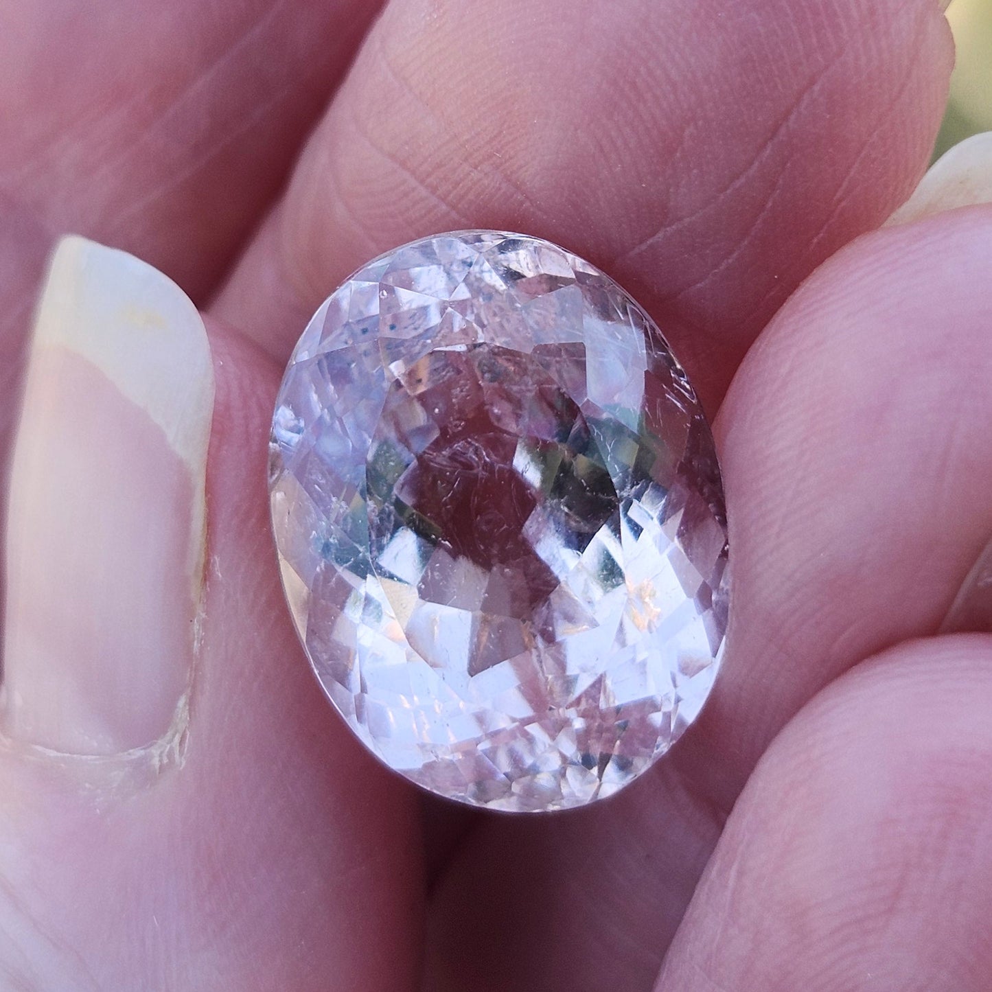 14.84ct Morganite | Oval Cut