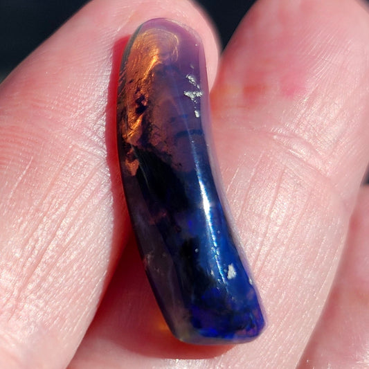 9.52ct Lightning Ridge Black Opal | #E236