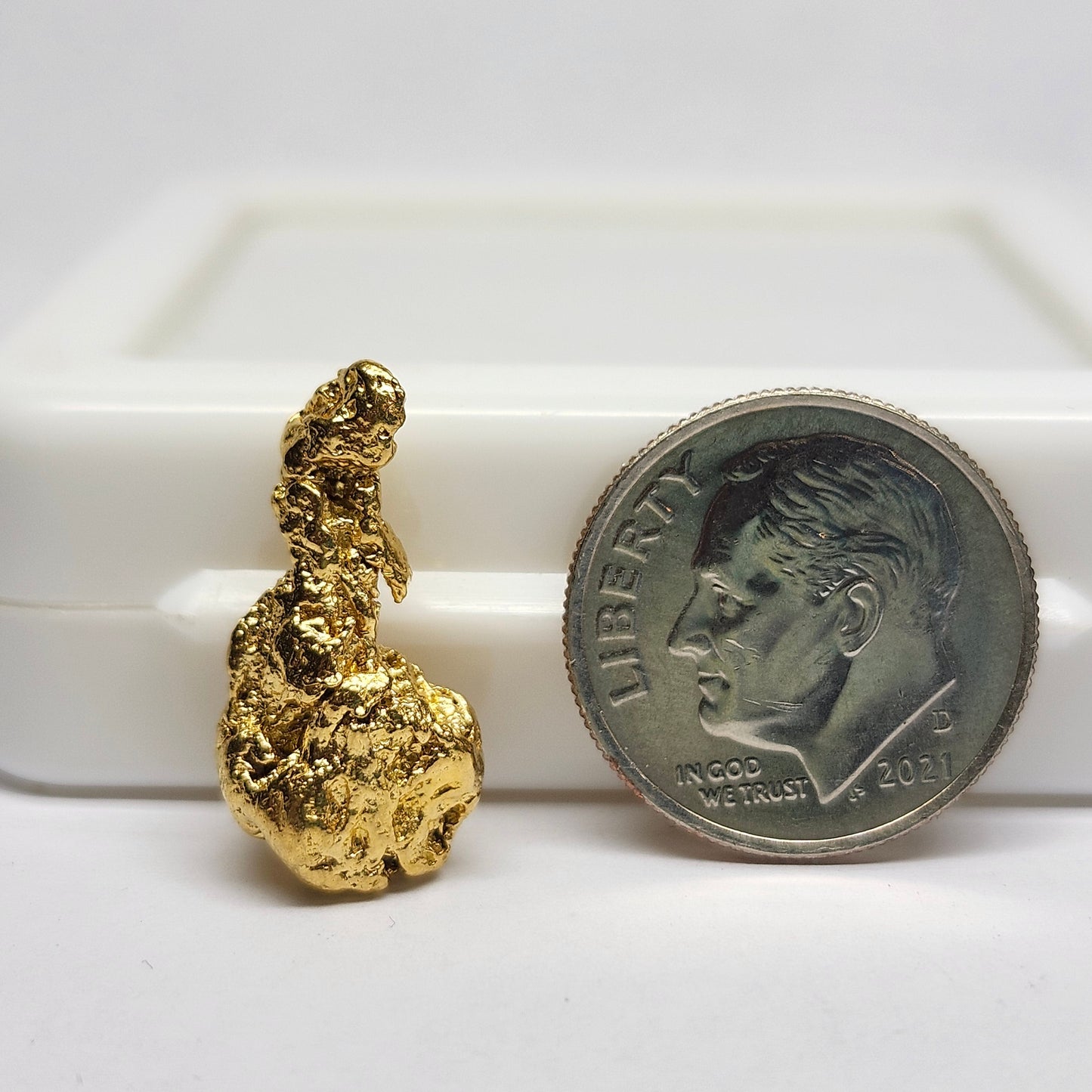 "Vea" 5.30g California Gold Nugget | 23 kt