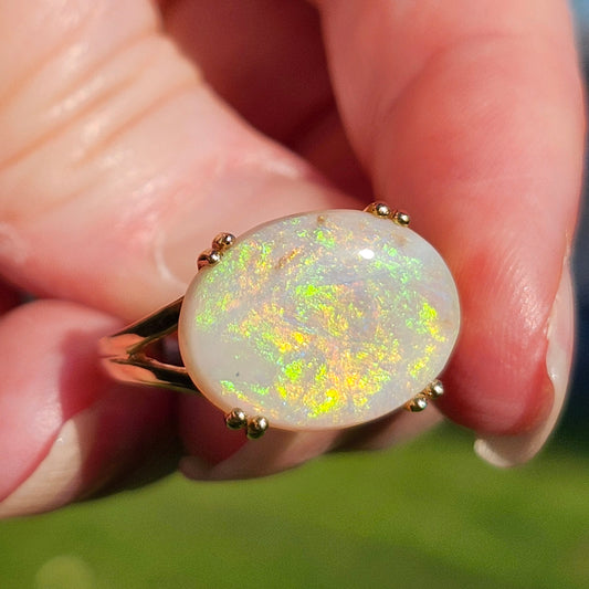 Gwen | Ladies' Split Prong Oval Opal Ring | 10kt Gold