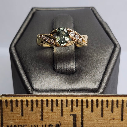 0.53ct Alexandrite & Diamond Ring | 14kt