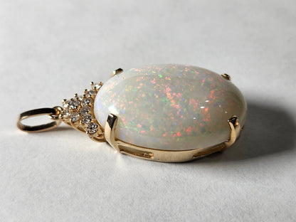 Princess Anne | Australian Coober Pedy Opal Pendant in 14kt Gold