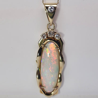 Florence | 6.86ct Coober Pedy Australian Crystal Opal and Diamond Pendant | Estate | 14kt Yellow Gold
