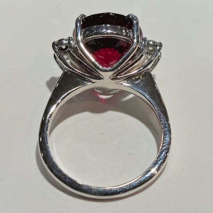 6.83ct | Rubellite Tourmaline and Diamond Ring | 18kt | White Gold