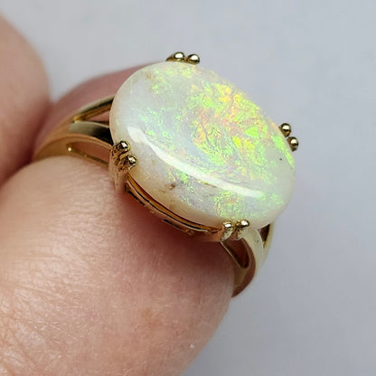 Gwen | Ladies' Split Prong Oval Opal Ring | 10kt Gold