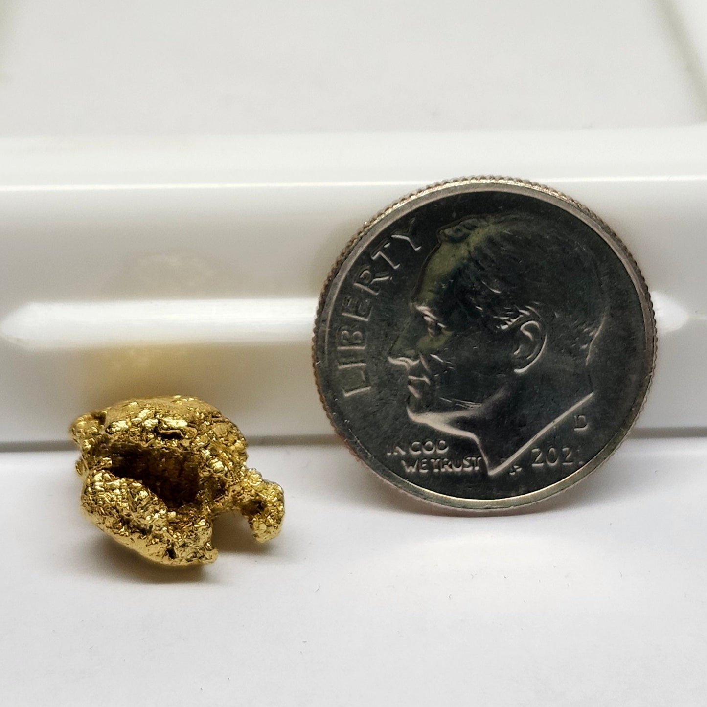 "Findo" 4.30g California Gold Nugget | 23 kt