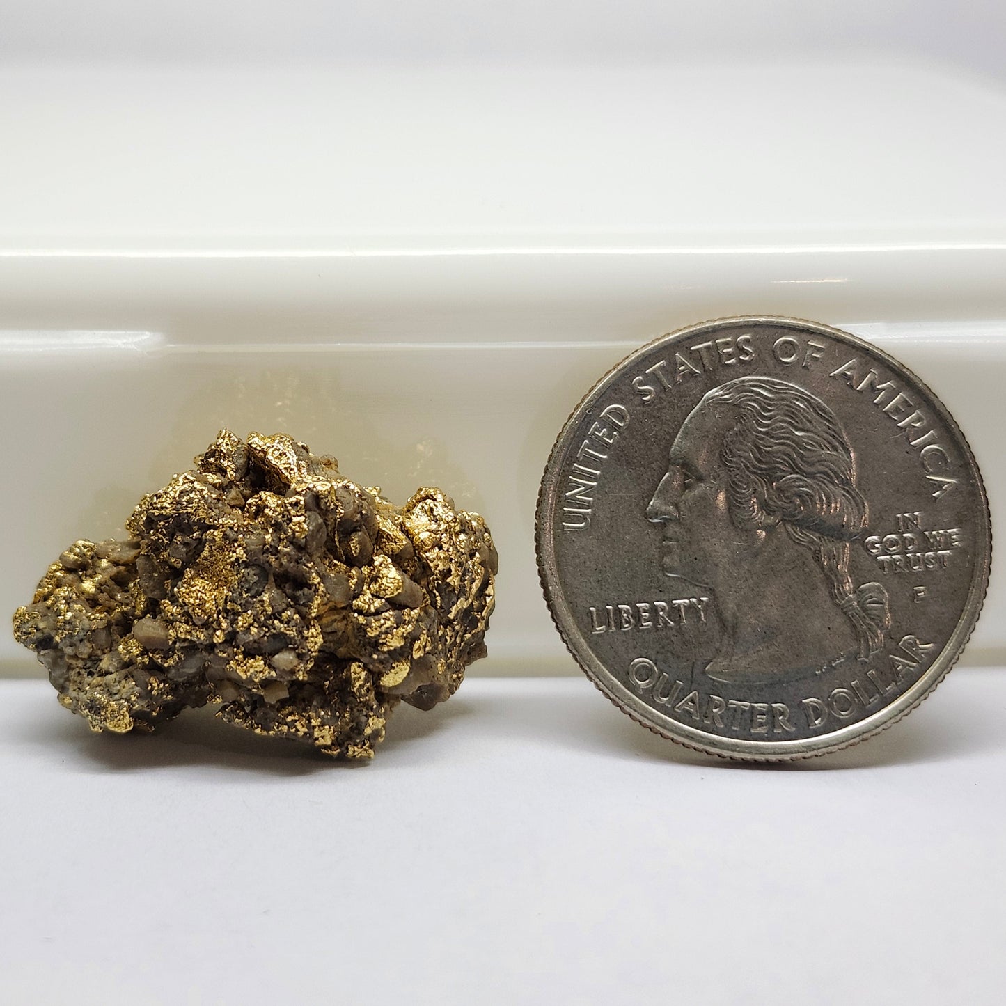 "Medius" | California Gold Nugget Specimen in Quartz | 12.52 grams