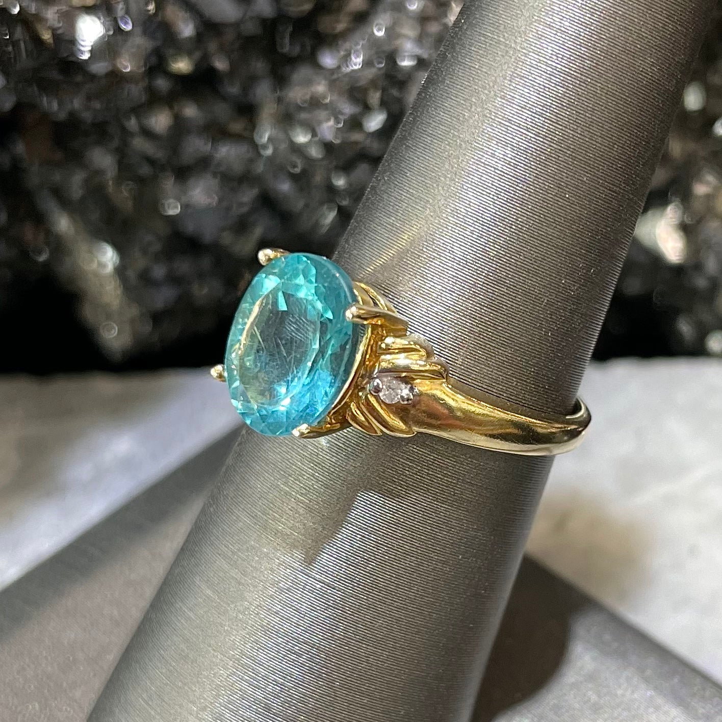 Blue Apatite & Diamond Ring | 14kt