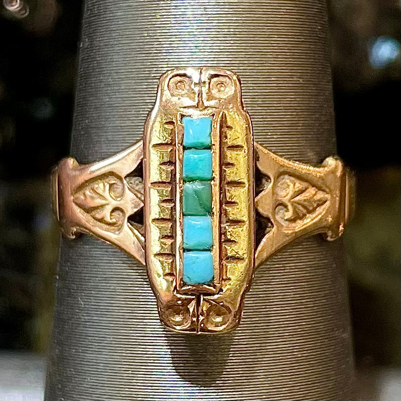 Antique yellow gold ring set with five square turquoise stones, circa 1920's.