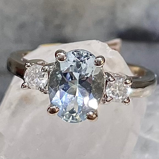 Aquamarine & Diamond Ring | 14kt