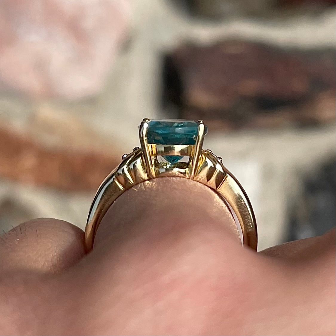 Blue Apatite & Diamond Ring | 14kt