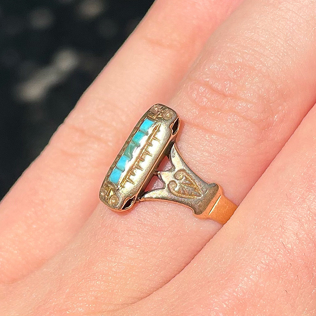 Antique yellow gold ring set with five square turquoise stones, circa 1920's.