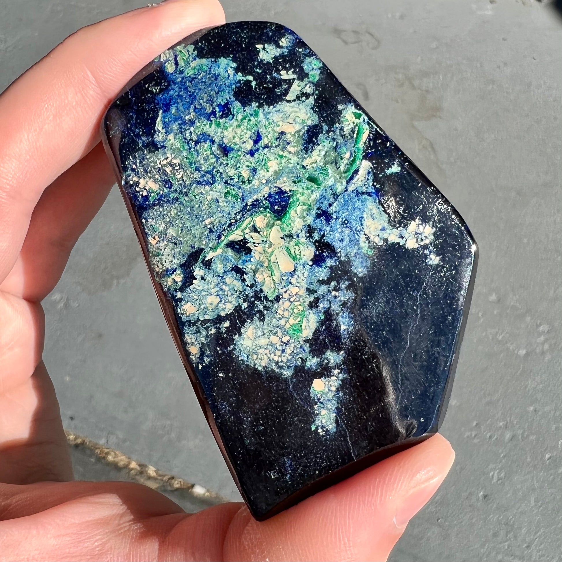 A polished piece of deep royal blue azurite.