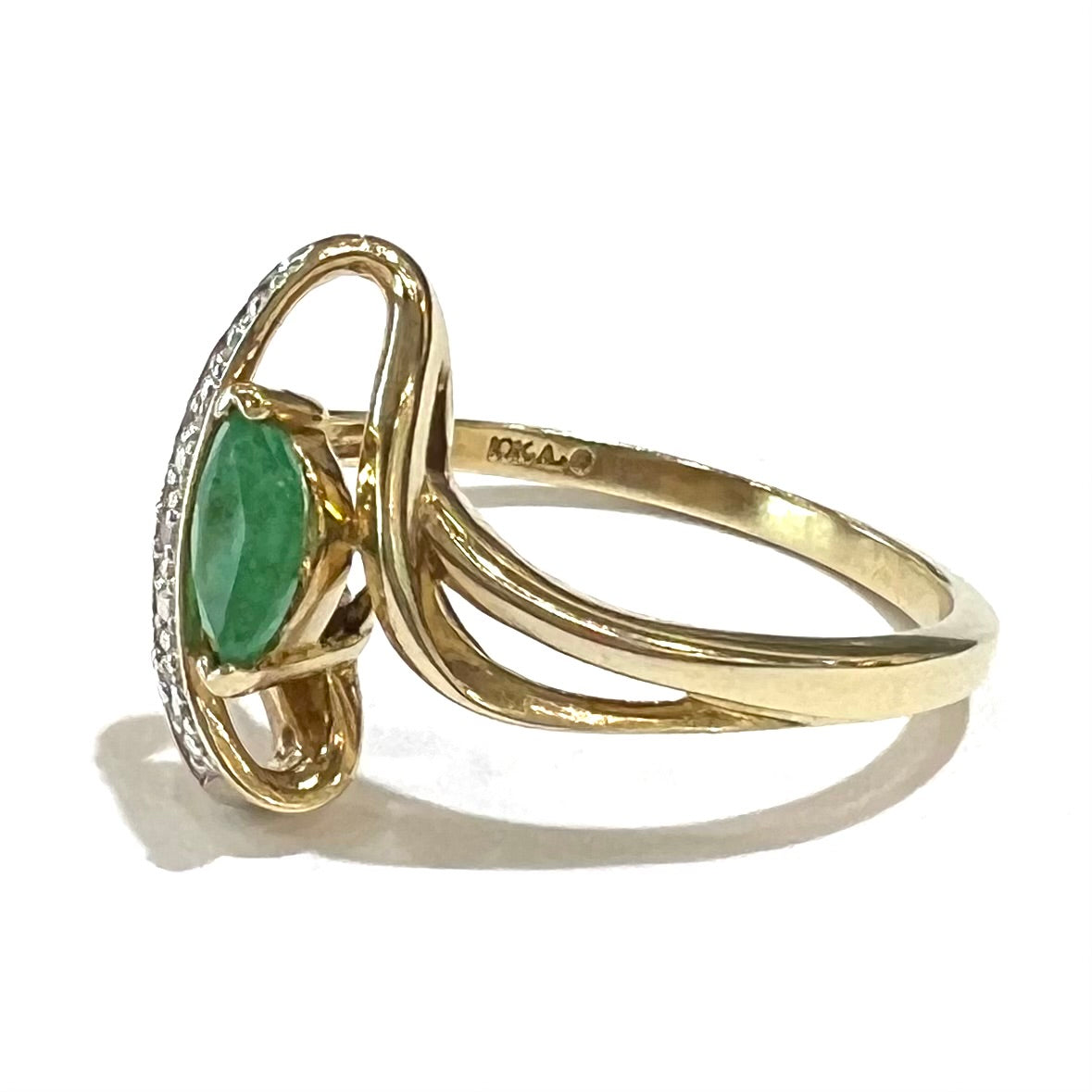 Emerald Marquise & Diamond Accent Ring | 10kt