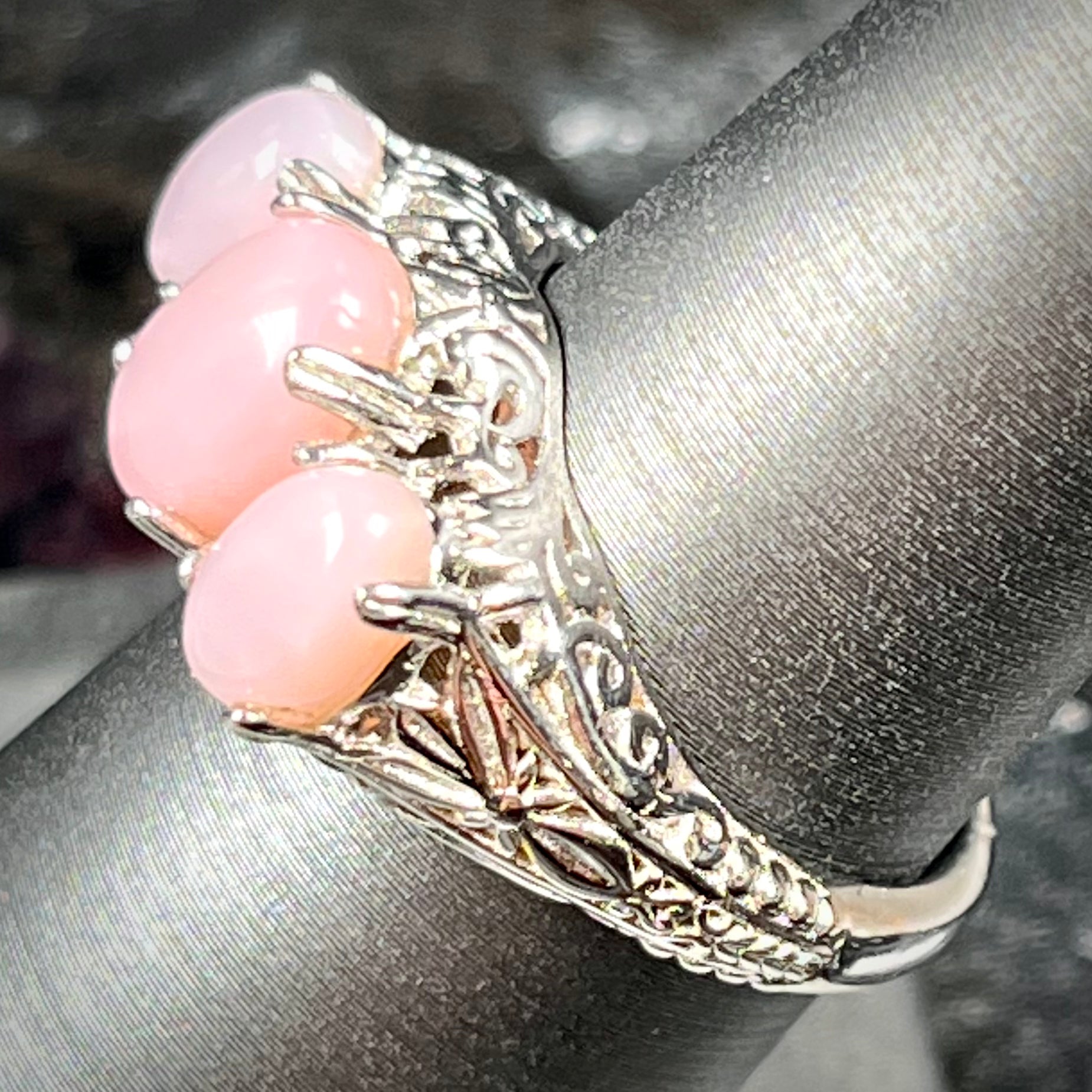 Peruvian pink opal ring deals