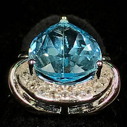 Blue Topaz Ring | Sterling Silver