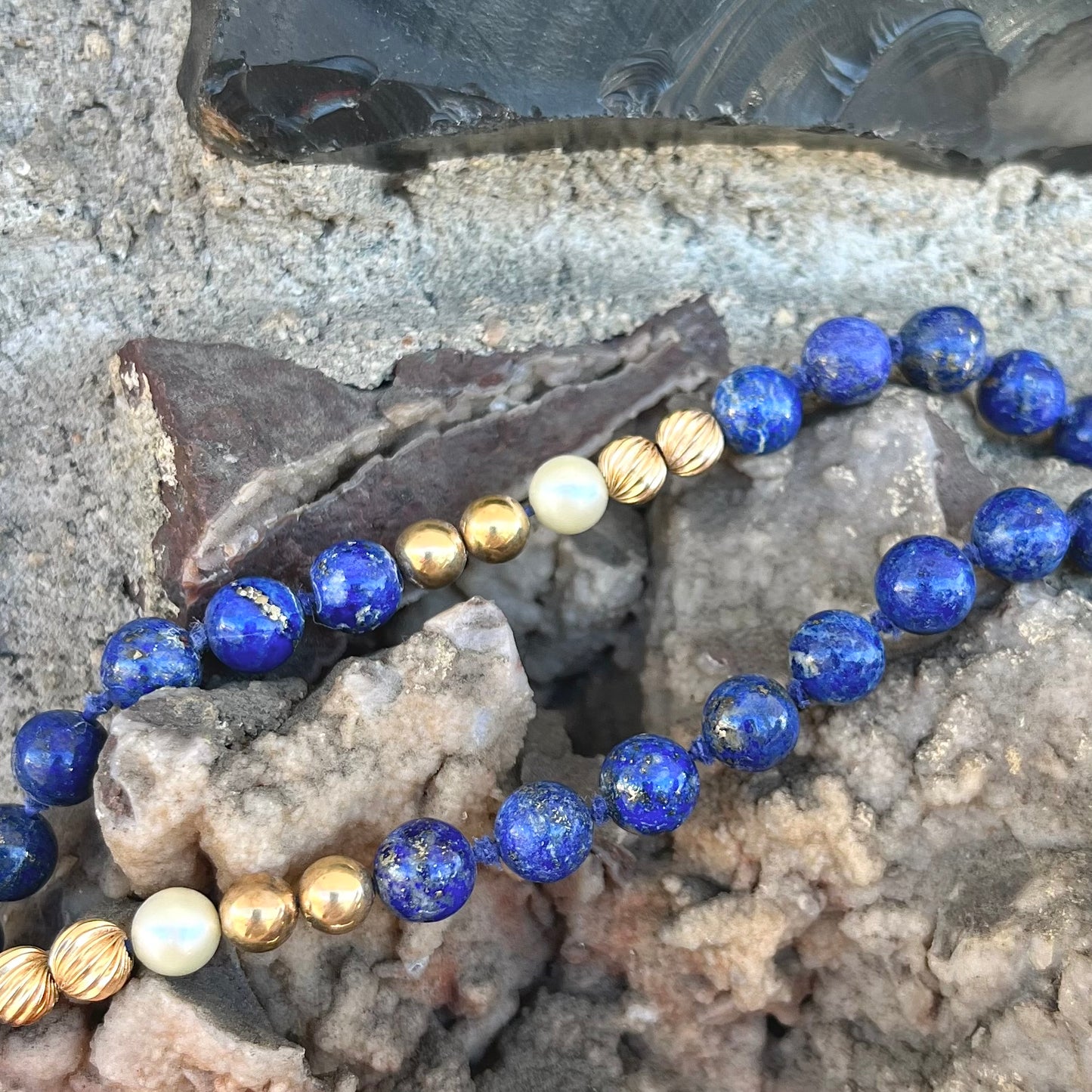 Lapis Lazuli Bead Necklace | 14kt | Estate