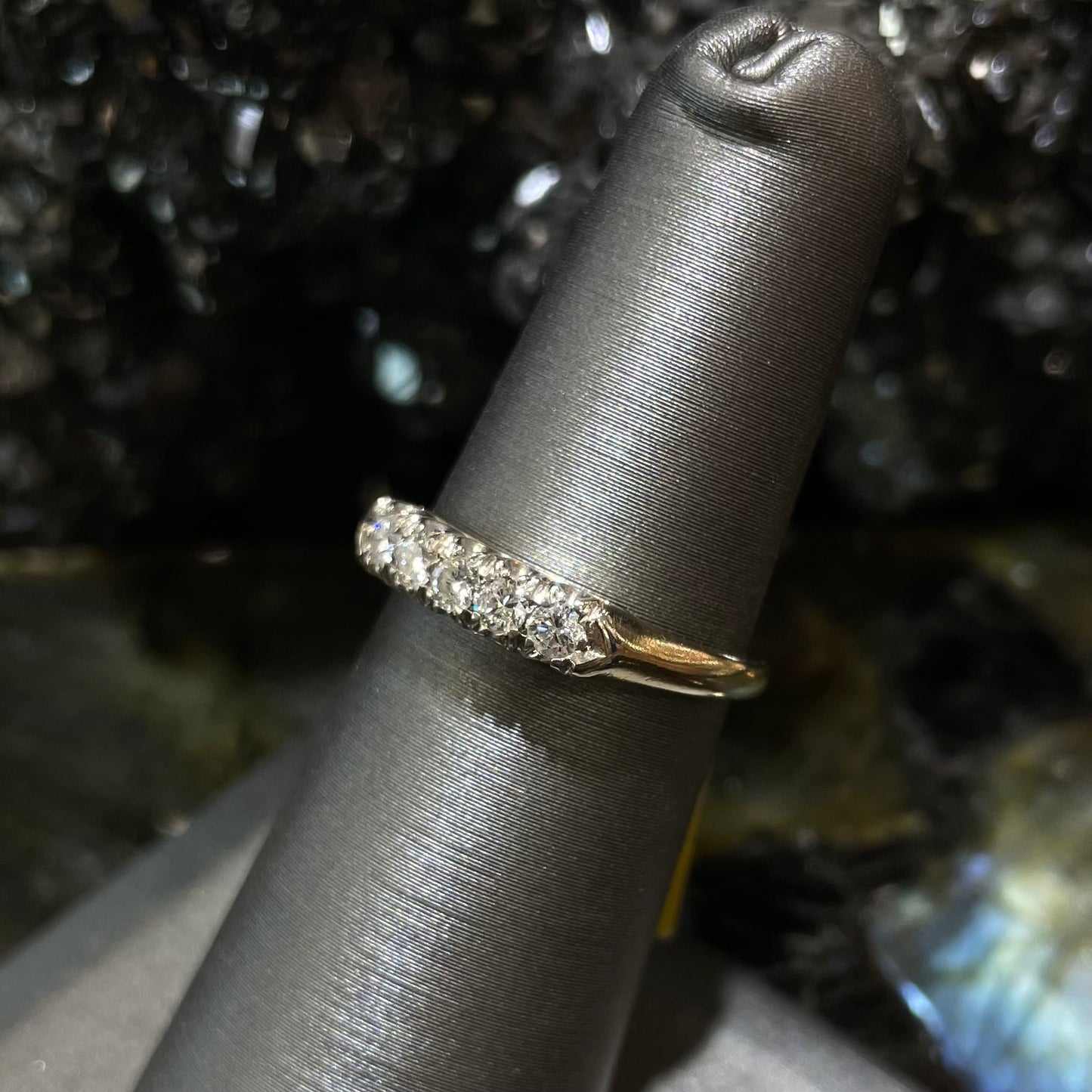 Diamond Band | 14kt | Vintage c.1940's